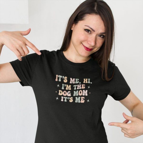 Woman Wearing I'm The Dog Mom T-shirt